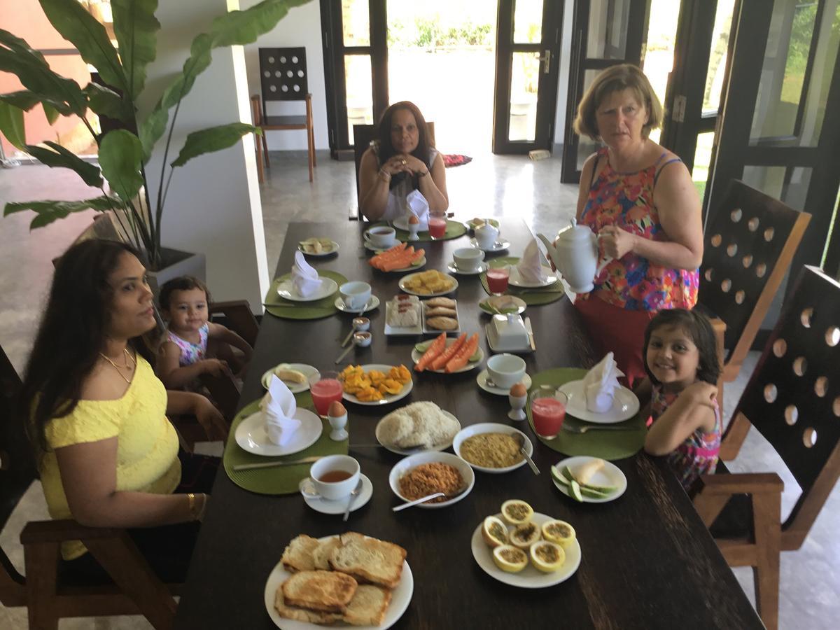 Sath Villa Naadi Ayurveda Resort Moragalla 외부 사진